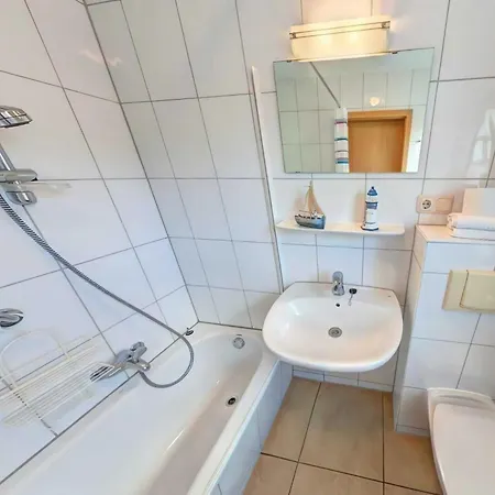 Zur Sonneninsel, App 10 * Ostseebad Heringsdorf
